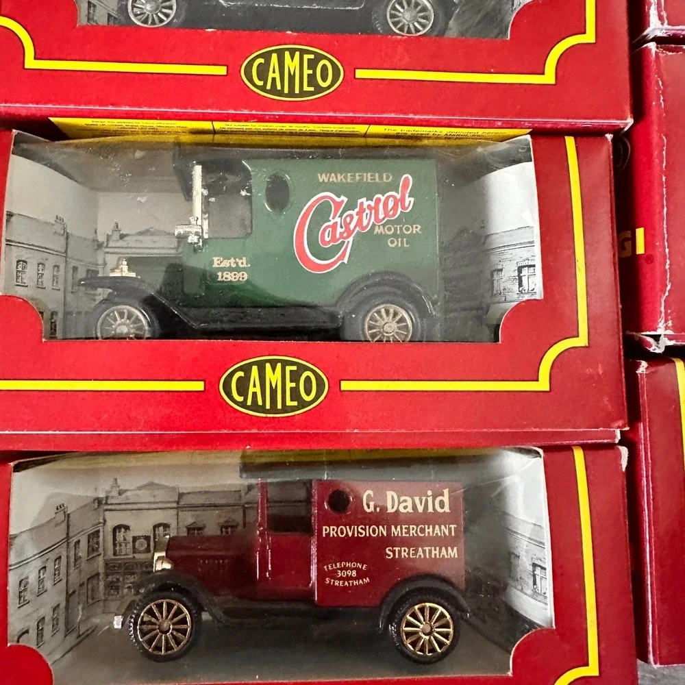 Mattel Cameo‎ The Village Collection 1993 Diecast Delivery Van Set of 7 Vintage